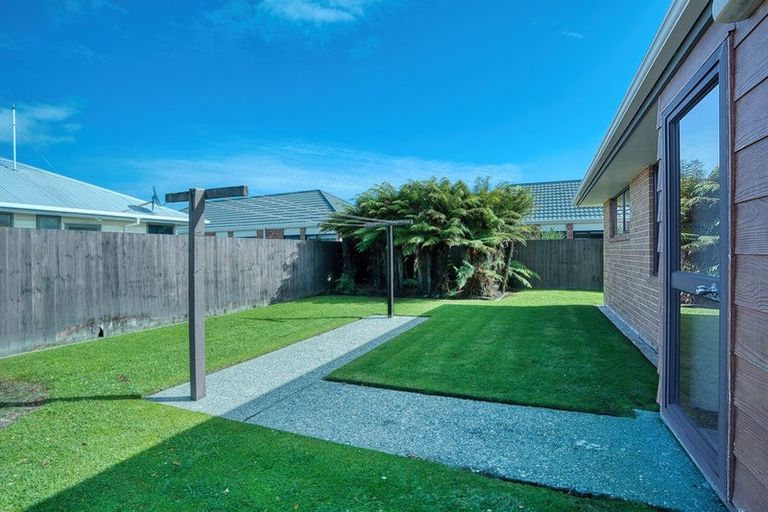 Photo of property in 19 Bealey Street, Hokitika, 7810