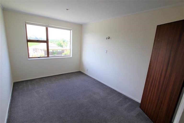 Photo of property in 10 Anna Watson Road, Half Moon Bay, Auckland, 2012