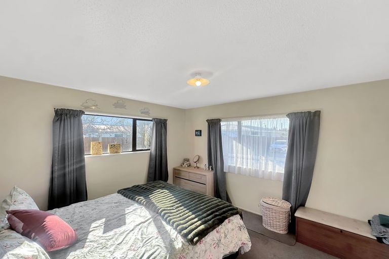 Photo of property in 2/10 Neill Street, Hornby, Christchurch, 8042