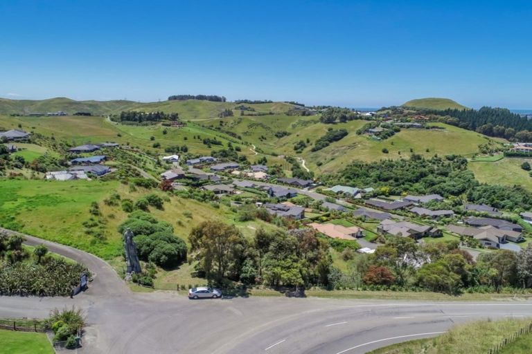 Photo of property in 250 Puketapu Road, Taradale, Napier, 4183