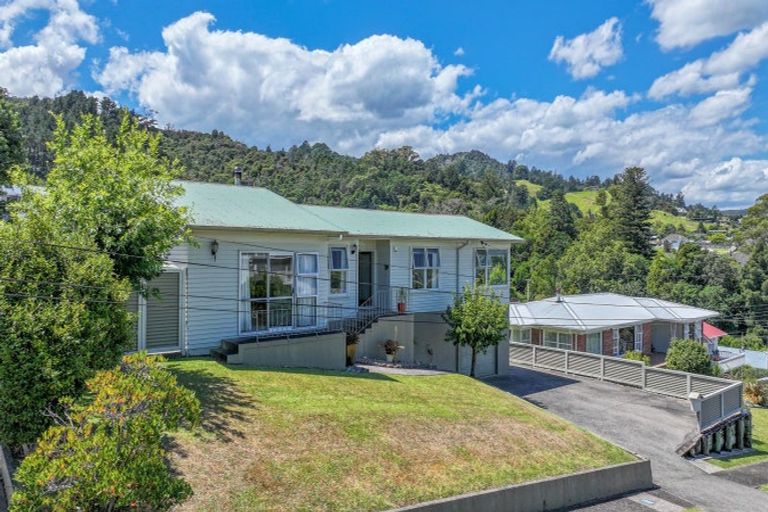 Photo of property in 152 Brunton Crescent, Thames, 3500