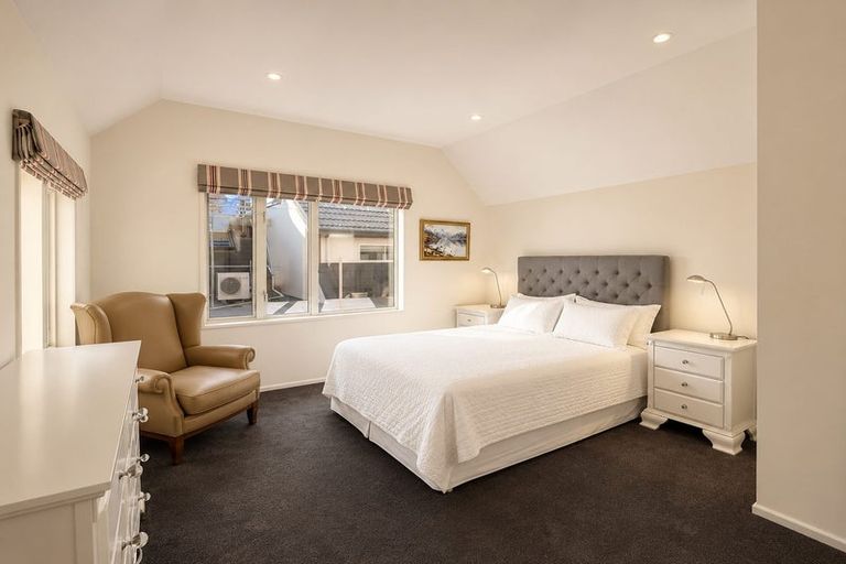 Photo of property in 16a Gracefield Avenue, Christchurch Central, Christchurch, 8013