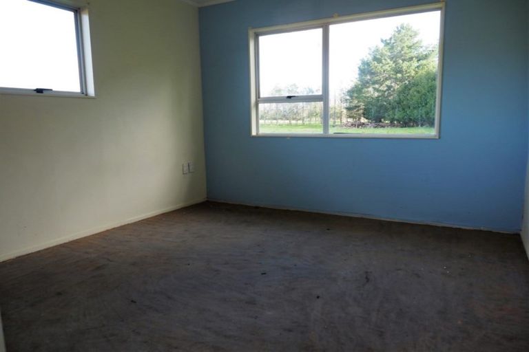 Photo of property in 264 Kimberley Road, Levin, 5571