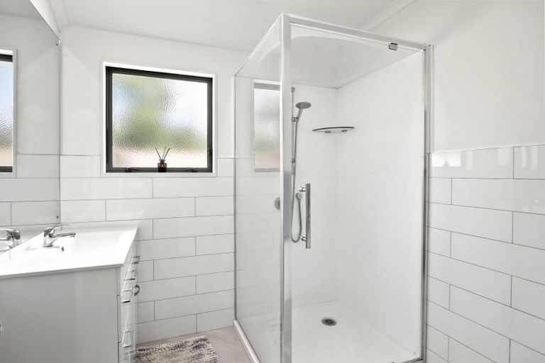 Photo of property in 5 Pounamu Place, Fairview Downs, Hamilton, 3214