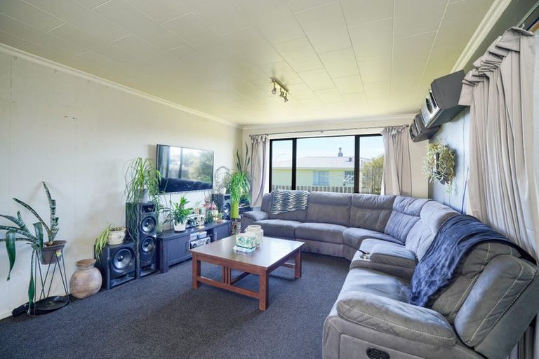 Photo of property in 39 Chesney Place, Heidelberg, Invercargill, 9812