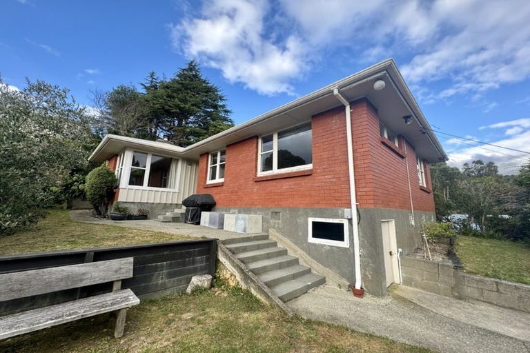 Photo of property in 95 Thomas Street, Stokes Valley, Lower Hutt, 5019