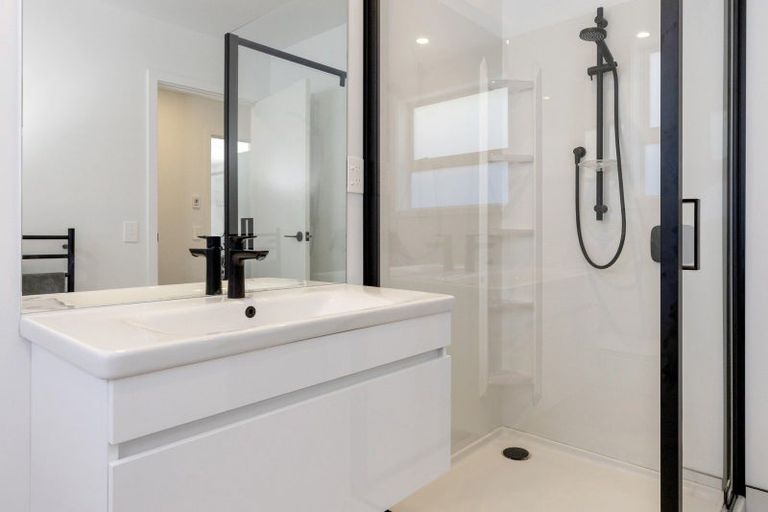 Photo of property in 40 Maru Terrace, Wharewaka, Taupo, 3330