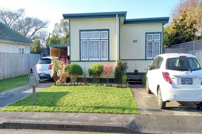 Photo of property in 4 Rosedale Place, Levin, 5510