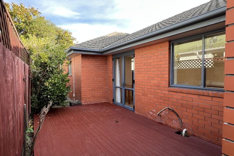 Photo of property in 2 Bellbrook Crescent, Shirley, Christchurch, 8013
