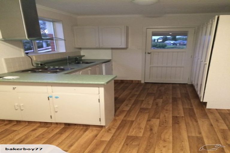 Photo of property in 11 Martin Road, Fairfield, Dunedin, 9018