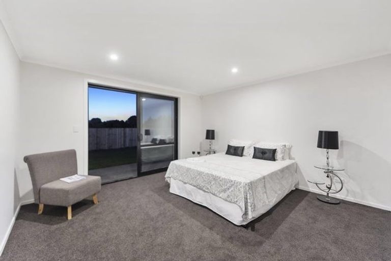 Photo of property in 48 Helen June Avenue, Flagstaff, Hamilton, 3210