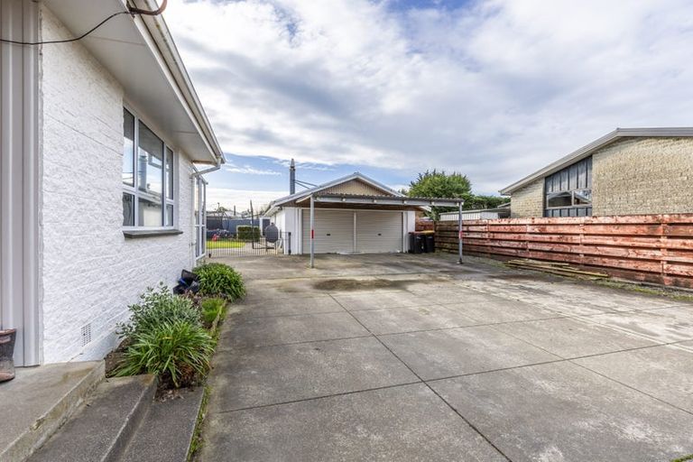 Photo of property in 85 Dalwharn Street, Wallacetown, 9816