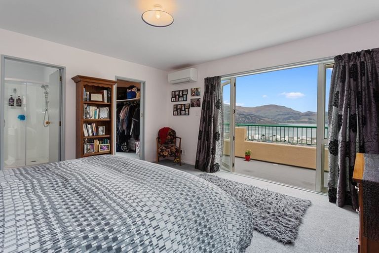 Photo of property in 16 Dudley Road, Lyttelton, 8082