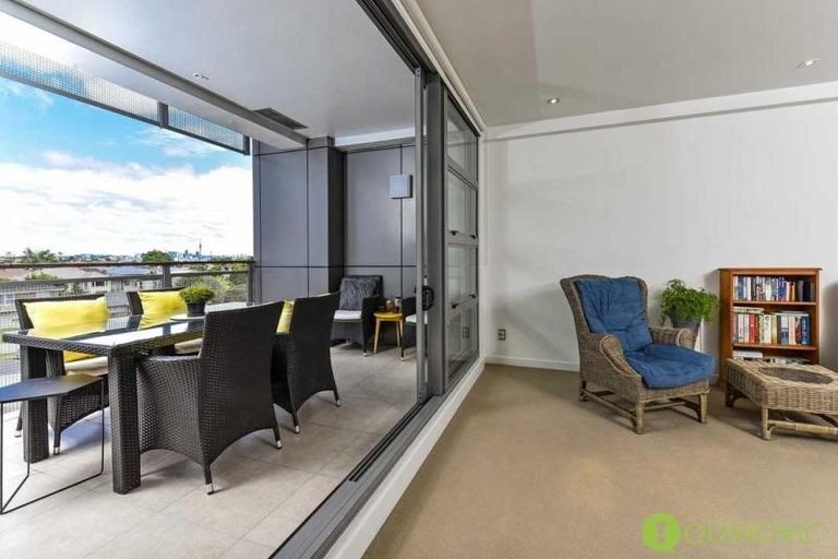 Photo of property in 3/35 Northcroft Street, Takapuna, Auckland, 0622