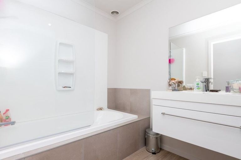 Photo of property in 13a Dixon Road, Fitzroy, Hamilton, 3206