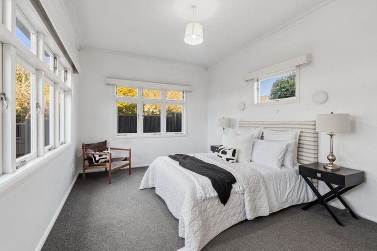 Photo of property in 12 Hillcrest Road, Hillcrest, Hamilton, 3216