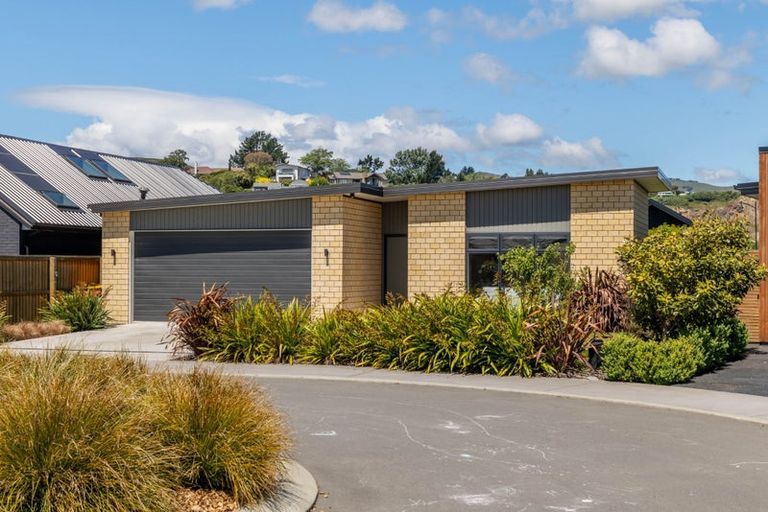 Photo of property in 5 Ruston Lane, Halswell, Christchurch, 8025