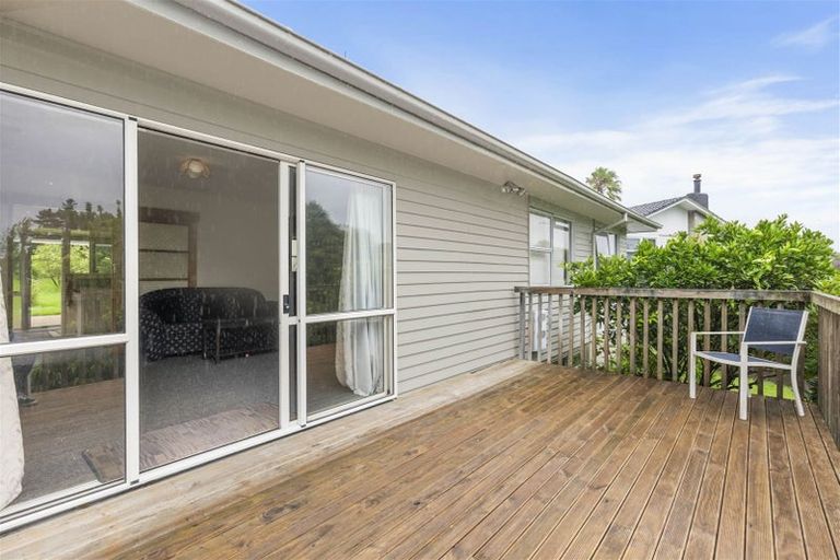 Photo of property in 50 Hellyers Street, Birkdale, Auckland, 0626