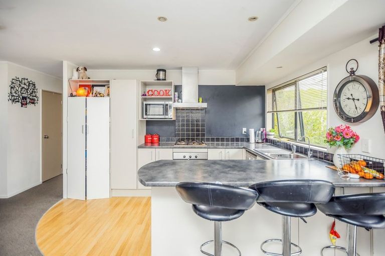Photo of property in 74 Malaspina Place, Papatoetoe, Auckland, 2025