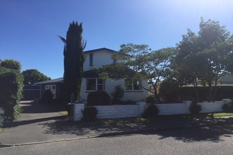 Photo of property in 42 Fern Drive, Halswell, Christchurch, 8025