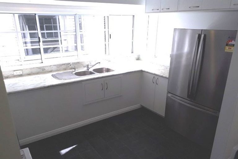 Photo of property in 97 Tasman Street, Mount Cook, Wellington, 6021