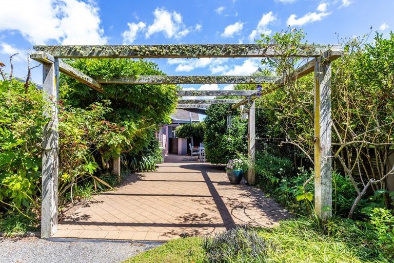 Photo of property in 69 Arrowsmith Avenue, Waipahihi, Taupo, 3330