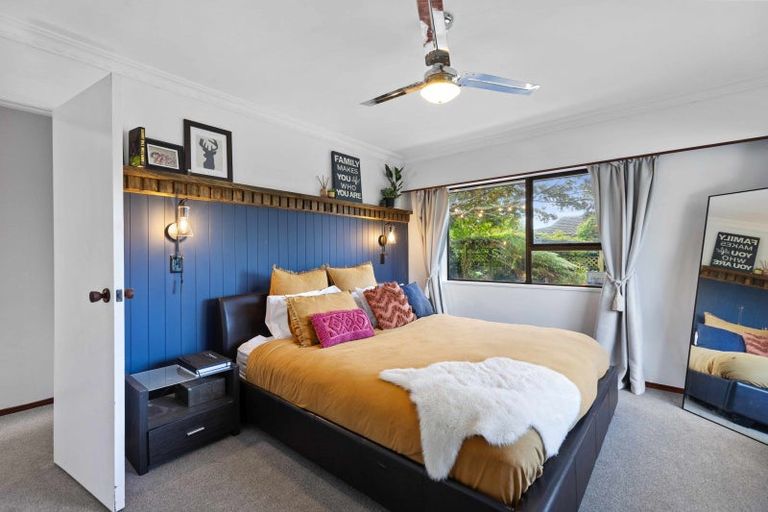 Photo of property in 2 Barnett Place, Te Puke, 3119