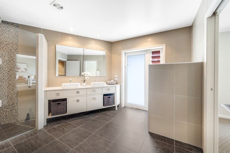 Photo of property in 17 Pearson Road, Whitford, 2571