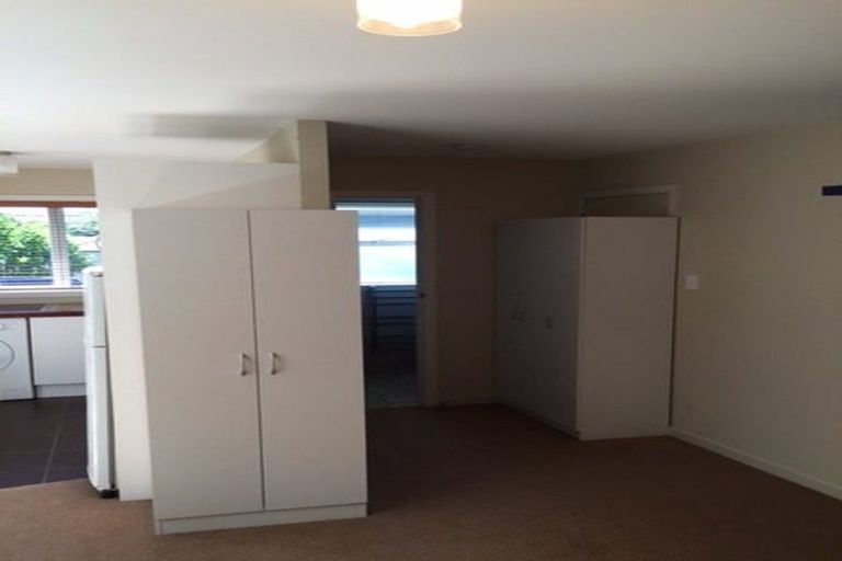 Photo of property in 1/14 Corunna Road, Milford, Auckland, 0620