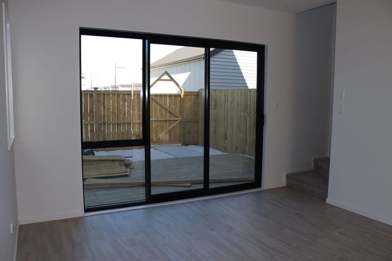 Photo of property in 149 Grove Road, Papakura, 2110