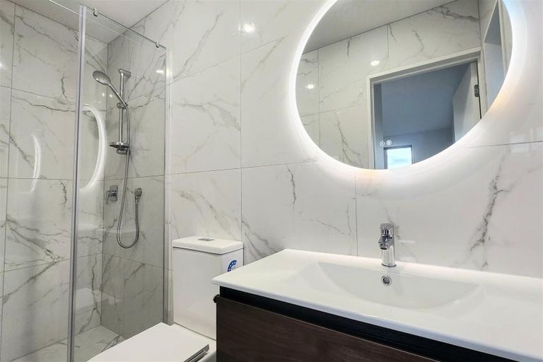 Photo of property in 14 Fredrick Hanson Road, Papakura, 2110