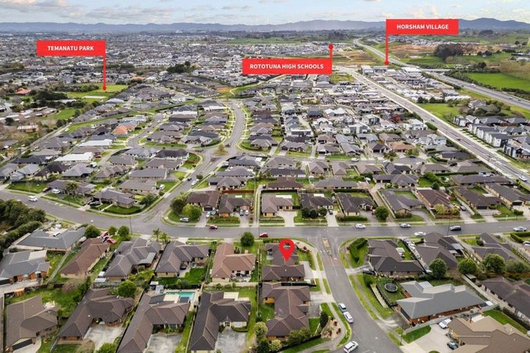 Photo of property in 102 Barrington Drive, Huntington, Hamilton, 3210