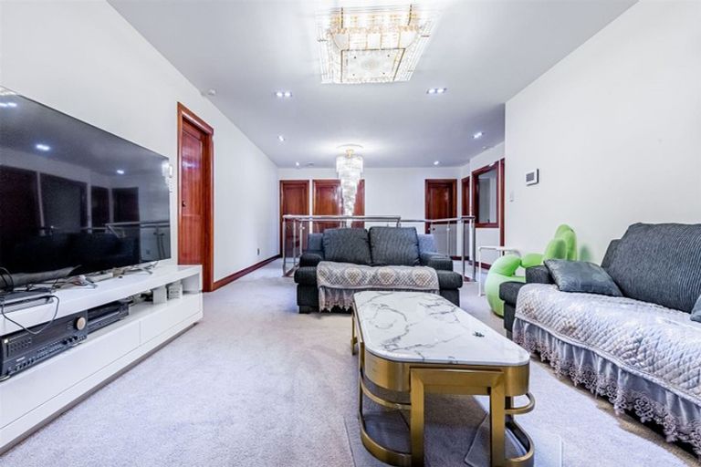 Photo of property in 12 Fairhill Place, Flat Bush, Auckland, 2016