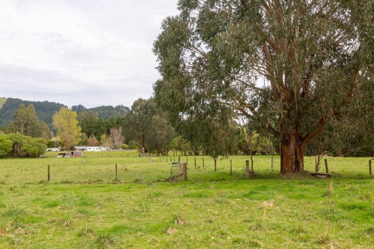 Photo of property in 960 Norfolk Road, Upper Plain, Carterton, 5791