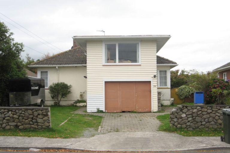 Photo of property in 35 Trinity Avenue, Epuni, Lower Hutt, 5011
