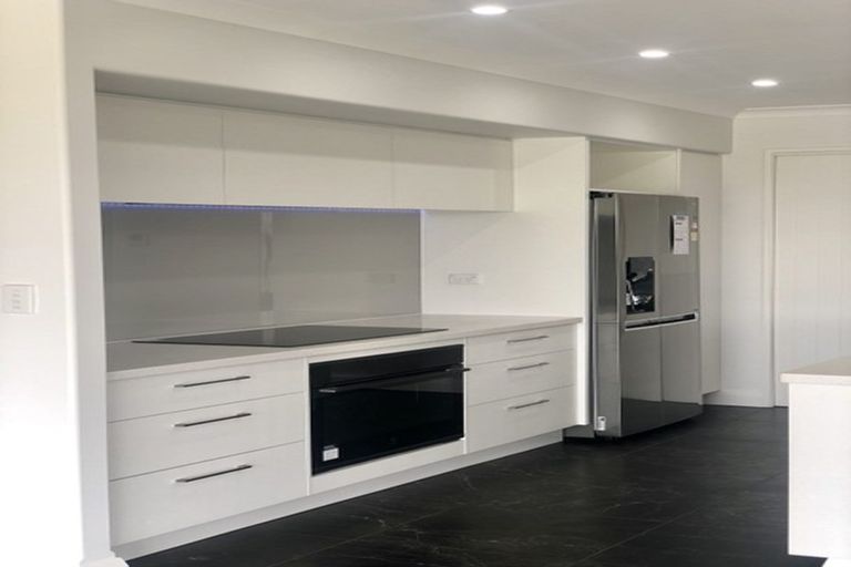 Photo of property in 73 The Esplanade, Pegasus, 7612