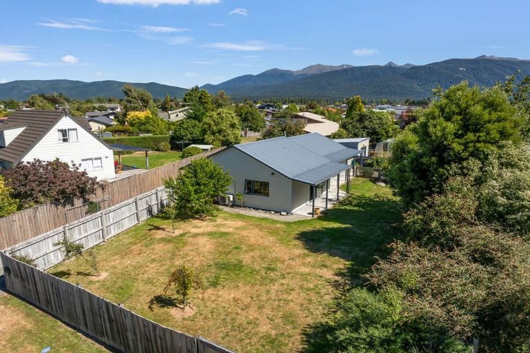 Photo of property in 5 Tom Plato Drive, Te Anau, 9600