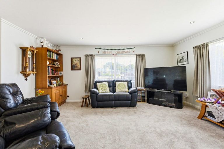 Photo of property in 3 Huxley Street, Pahiatua, 4910