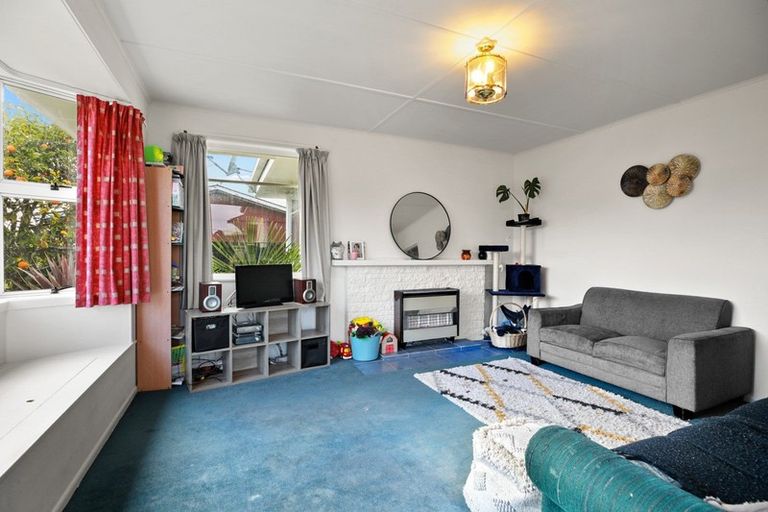 Photo of property in 150 Masters Avenue, Silverdale, Hamilton, 3216