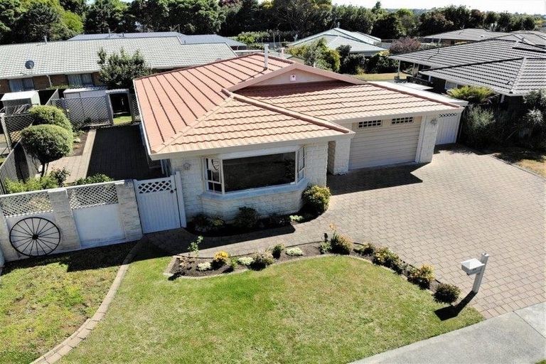 Photo of property in 30 Kakaho Drive, Tawhero, Whanganui, 4501