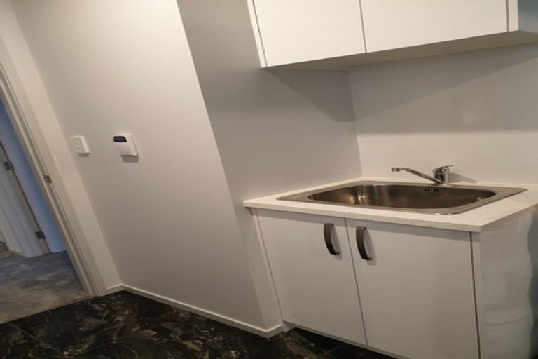 Photo of property in 3 Frederick Place, Whalers Gate, New Plymouth, 4310