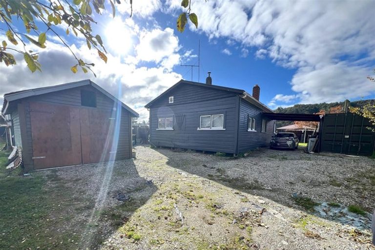 Photo of property in 112 Buller Road, Reefton, 7830