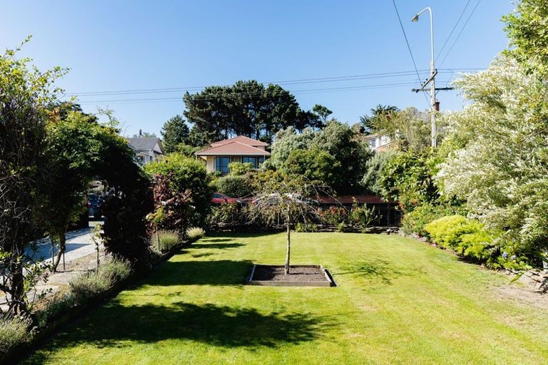 Photo of property in 166 Victoria Road, Saint Clair, Dunedin, 9012