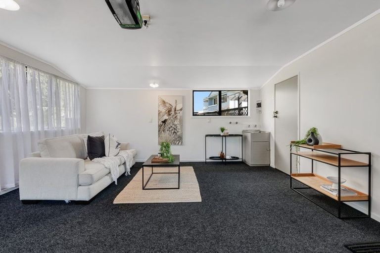 Photo of property in 57 Maygrove Drive, Orewa, 0931