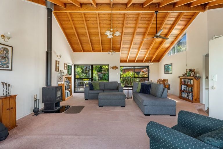 Photo of property in 28 Centennial Drive, Whitianga, 3510