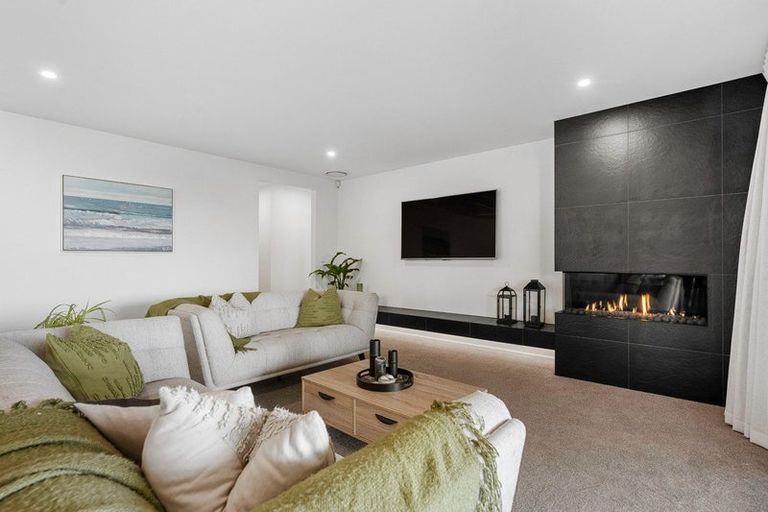 Photo of property in 1 Waimanu Lane, Bethlehem, Tauranga, 3110