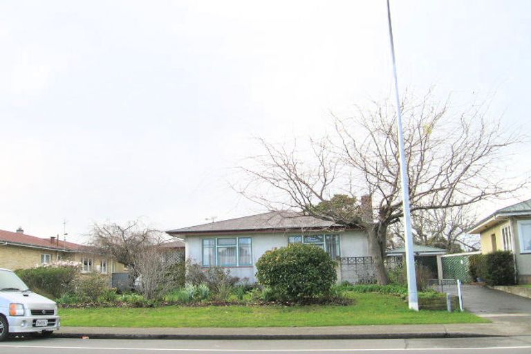 Photo of property in 608 Grove Road, Mayfair, Hastings, 4122