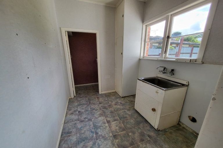 Photo of property in 17 Hill Road, Papatoetoe, Auckland, 2025