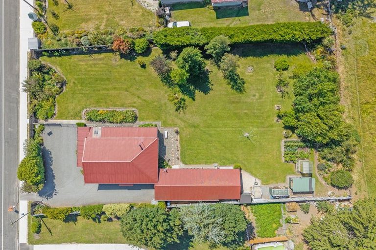 Photo of property in 49 Princes Street, Waikari, 7420