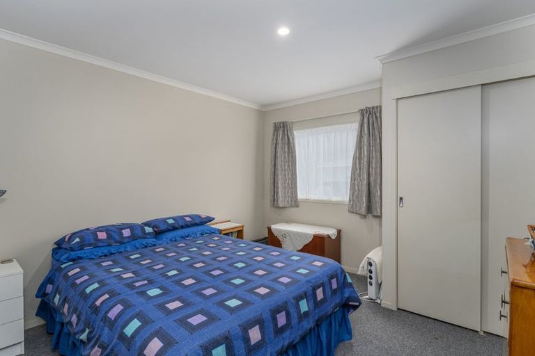 Photo of property in 5 Ocean Beach Road, Tairua, 3508